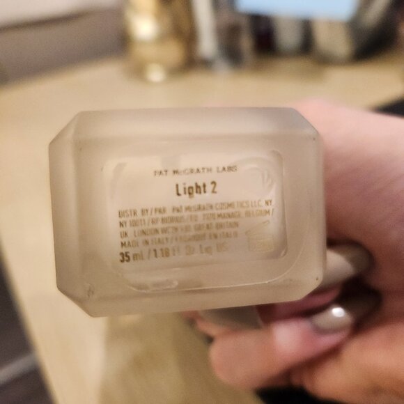 Pat McGrath Skin Fetish Sublime Foundation - Light 2 - Picture 3 of 3
